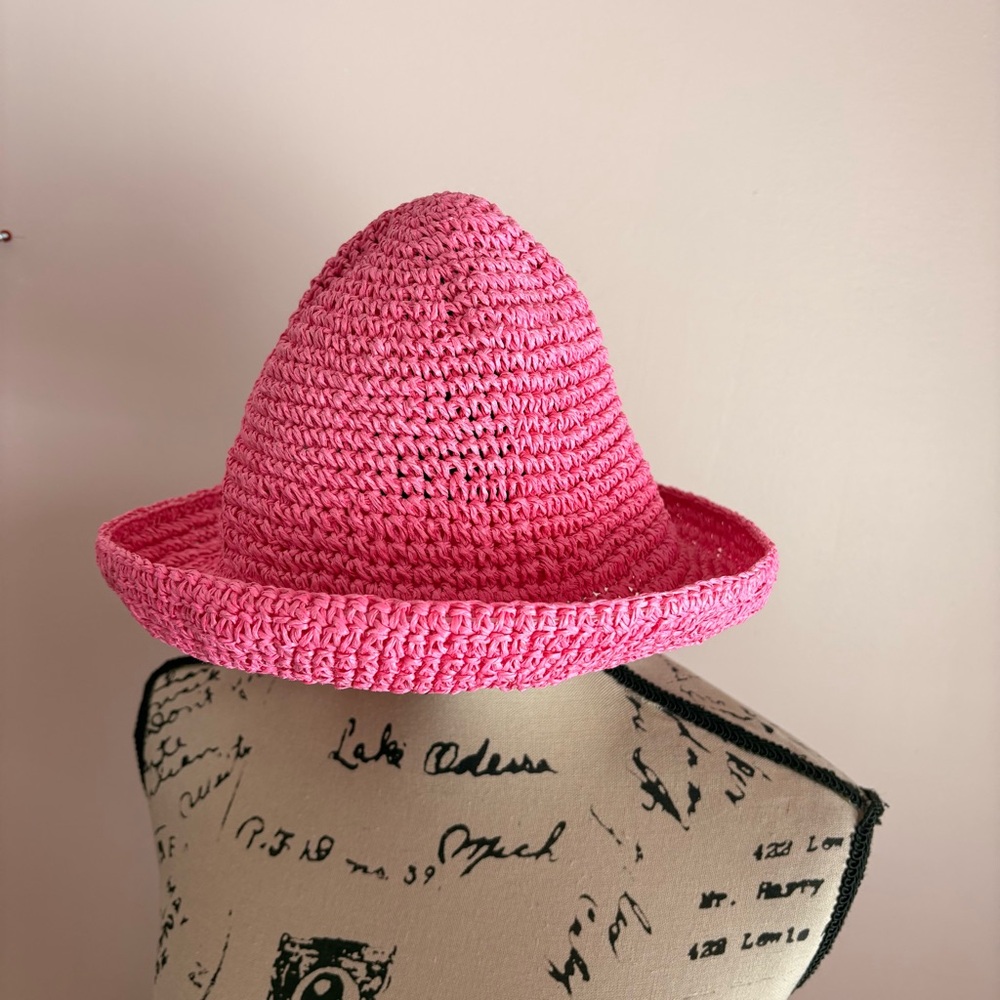 💙Trina Turk Vibrant Pink Woven Adjustable Hat